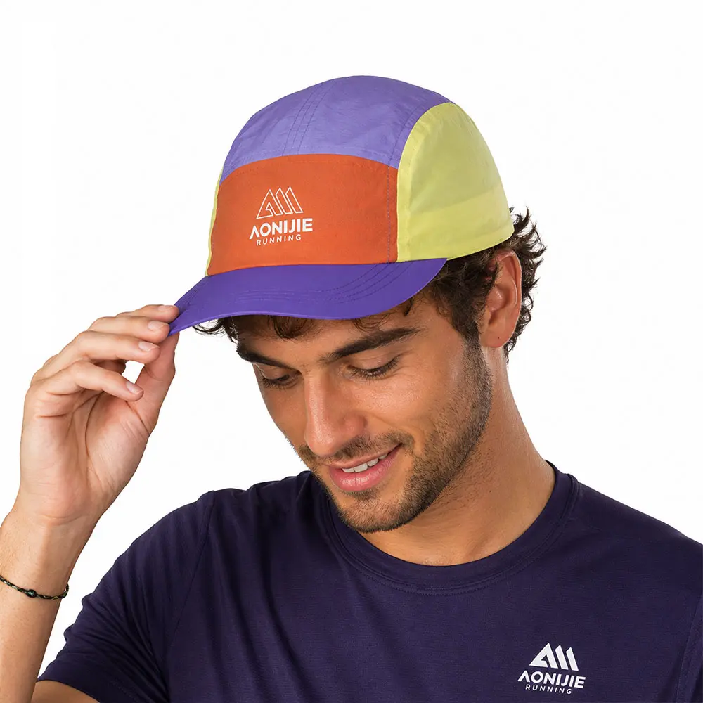 Gorra Aonijie Duckbill púrpura para running y protección solar