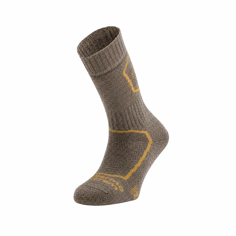 Calcetines térmicos Lurbel Everest Five lana merino color marrón para trekking y trail running.