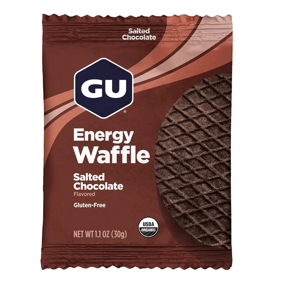 Waffle energético GU Energy Salted Chocolate sin gluten en envase individual de 30 g